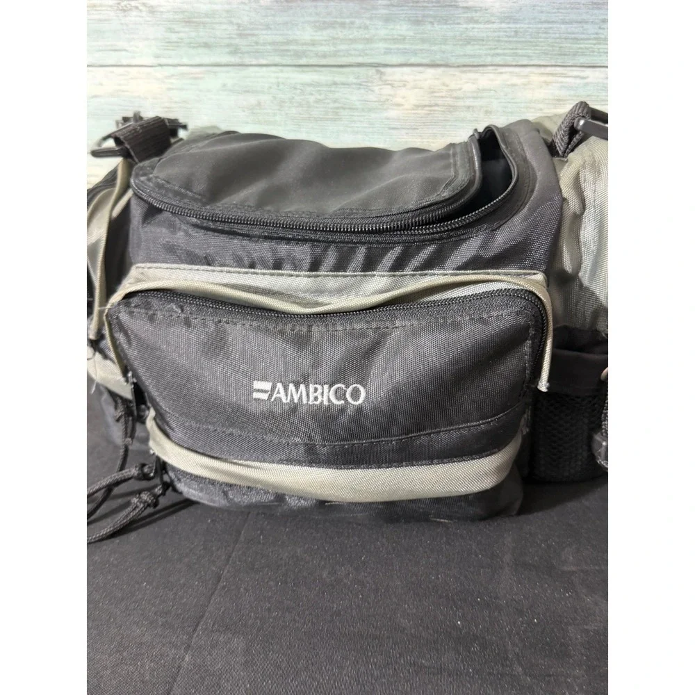 JVC Compact VHS Camcorder GR-AX74U Black Good 12x Zoom Bundle Ambico Bag Tape